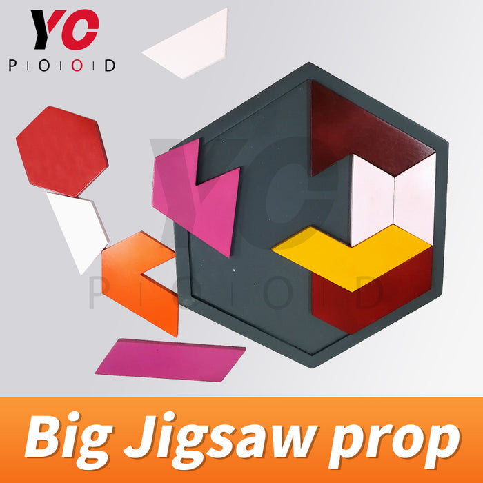 Jigsaw prop for escape room