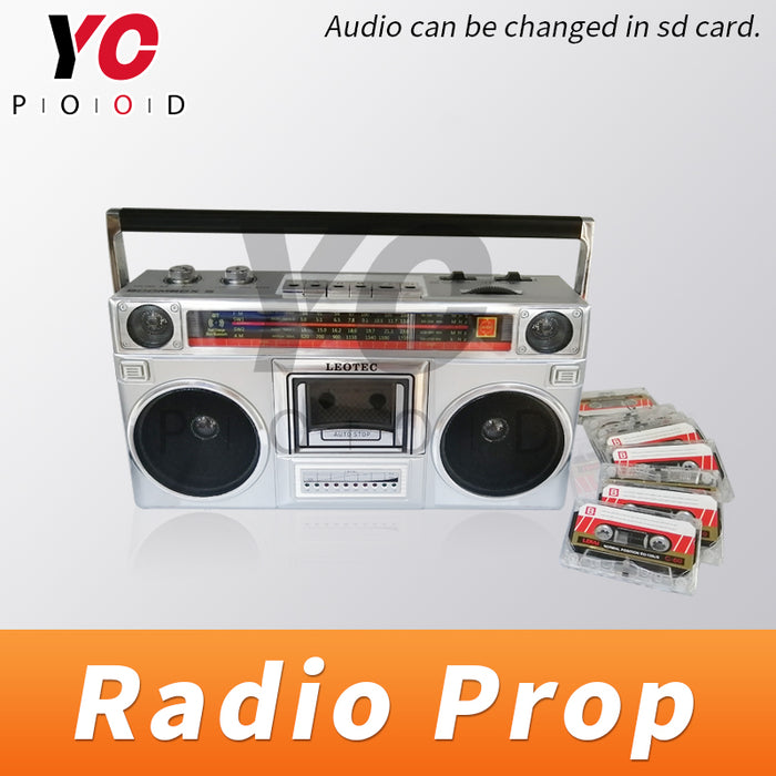 Put Tape in radio to trigger audio playing