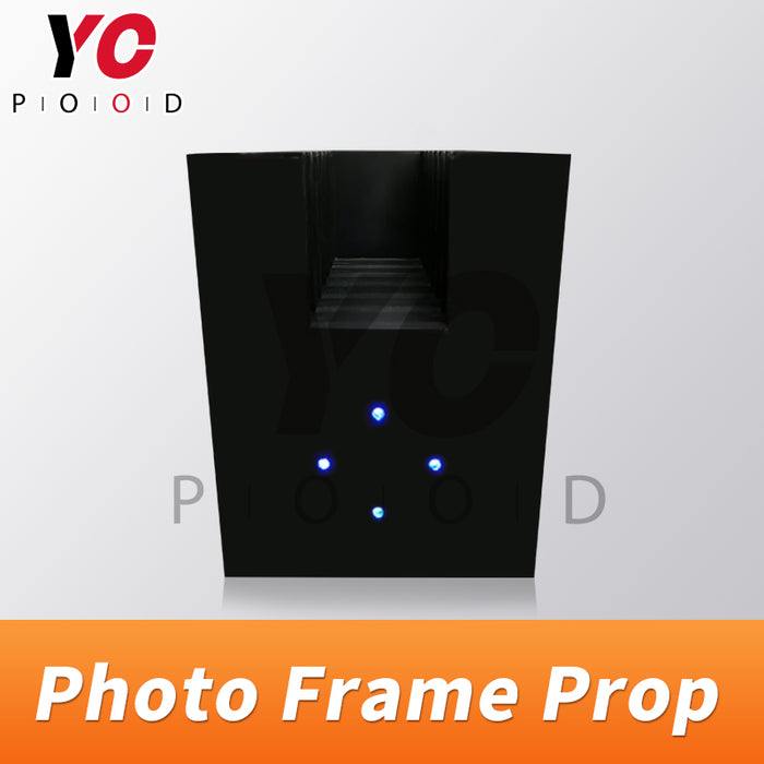Photo frame prop escape room game